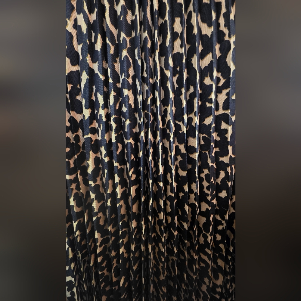 INC Leopard Pleated Print Top - Picture 7 of 8